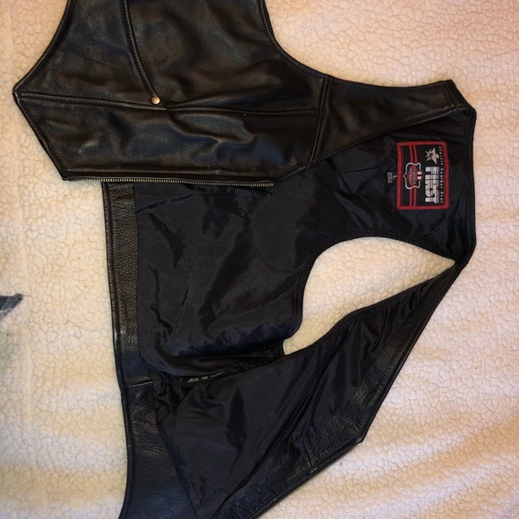 Womens Leather Motorcycle Biker Vest - Picture 3 of 4